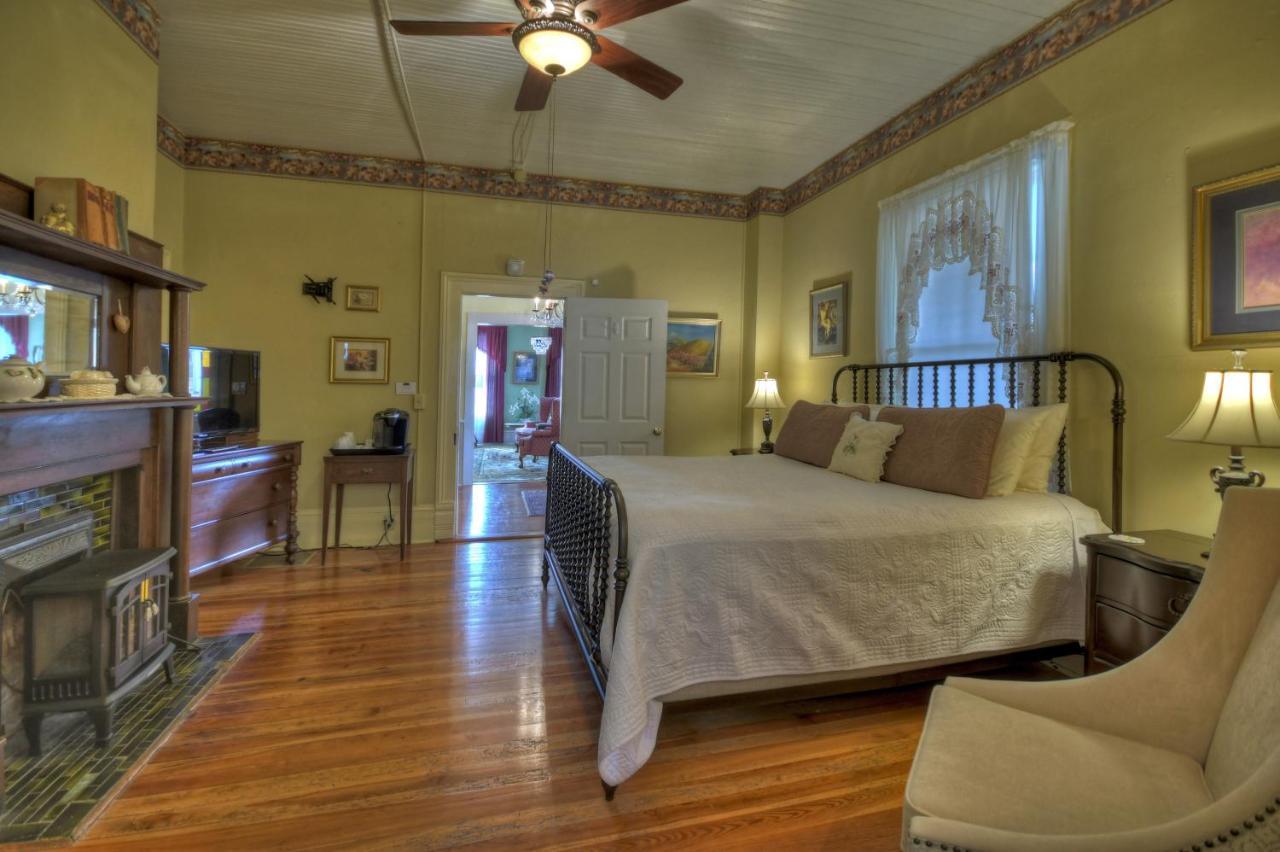 Blue Ridge Inn Bed And Breakfast Eksteriør bilde